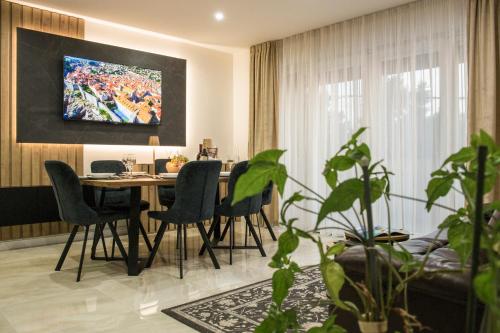 Iadertina Duplex Apartment with Garden