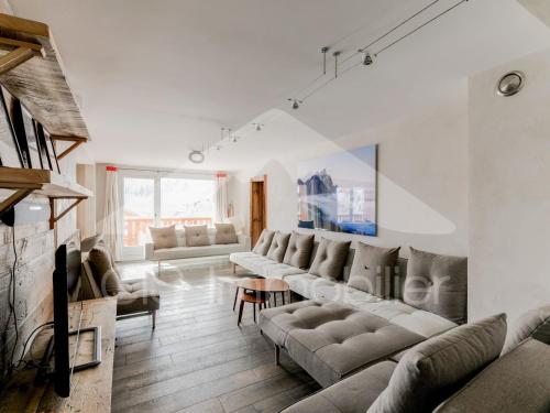 Appartement 6 pièces rénové pour 10, centre Méribel, proche pistes, avec Wifi - FR-1-411-8