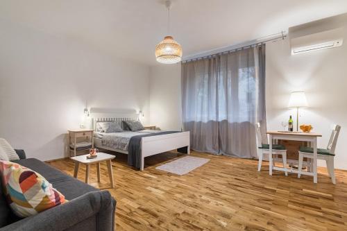 Bačvice Beach Grand Apartment