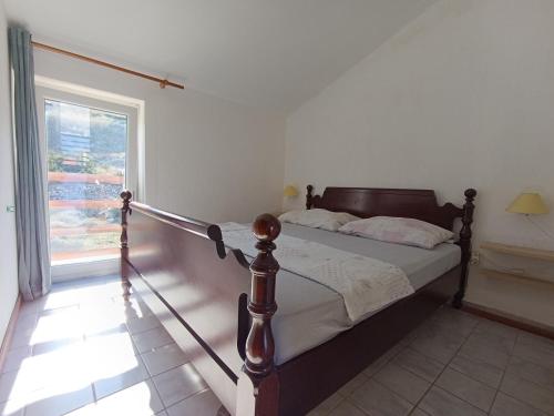 Apartments Cajner Pag