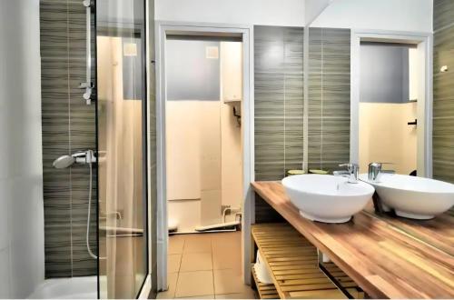 Le Nid de Dothy plage à 2 min 2 piscines Cap d Agde