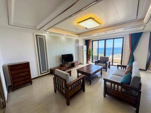 Seaview Garden Hotel & Residences