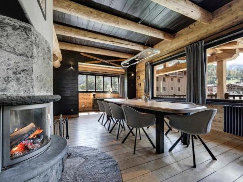 Chalet de Charme 200m² à Val d'Isère avec Sauna et Bain Nordique