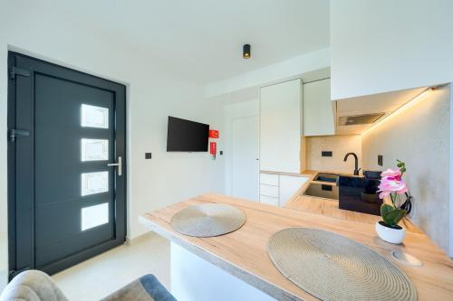 Highland Split Apartments - Unit 4