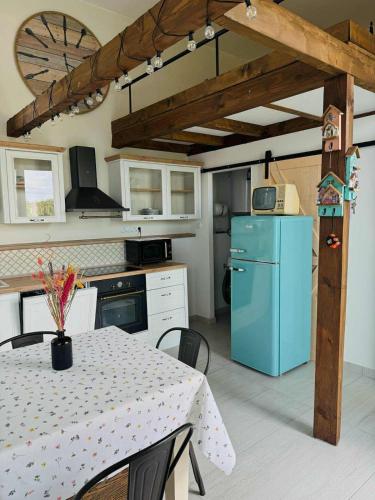 Cozy, new country apartment