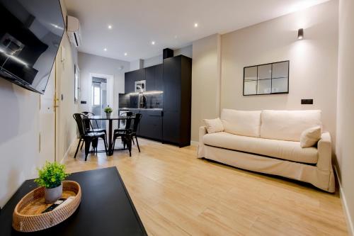 Apartamento para 5, al pie de Gran Vía E2