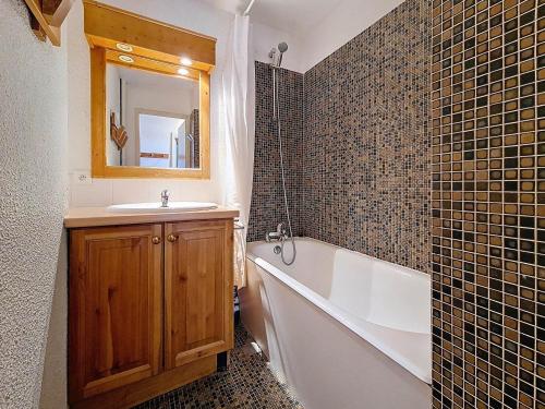 Appartement au pied des pistes, balcon, 5 pers, quartier La Croisette, Les Belleville - FR-1-344-918