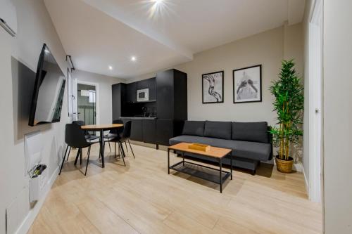 La Gran Vía a un paso, Silva 3 E2