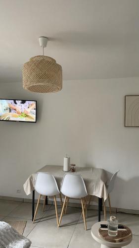 Appartement Cozy avec terrasse - Famille - Télétravail - Interim