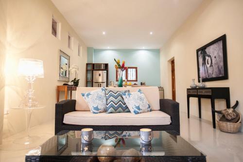 Гостиная зона в Hotel Plaza Marbella Granada