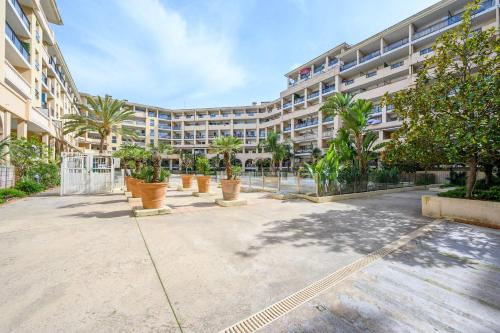 CB359 lumineux balcon Piscine & Plage clim