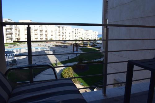 Sunny Beach Luxury Apartment - Free Beach & Pools