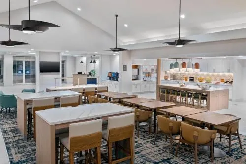 Homewood Suites by Hilton Orlando-Nearest to Universal Studios photo 1