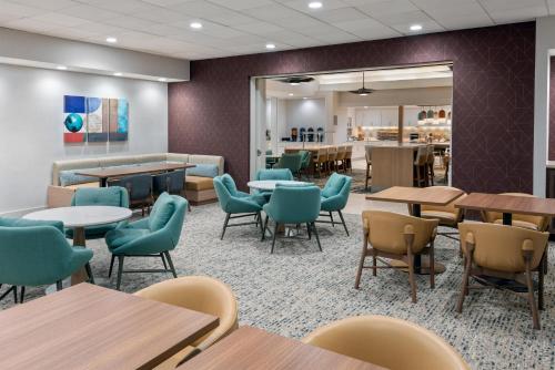 Homewood Suites by Hilton Orlando-Nearest to Universal Studios photo 20
