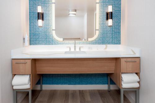 Homewood Suites by Hilton Orlando-Nearest to Universal Studios photo 35