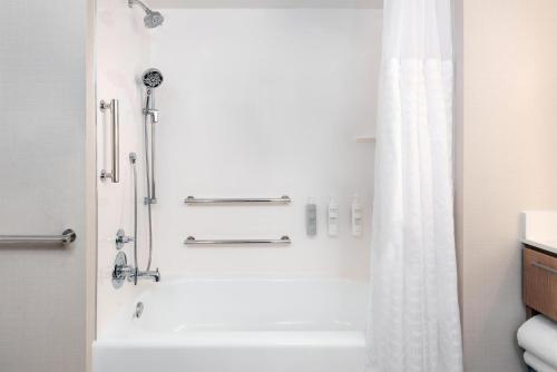 Homewood Suites by Hilton Orlando-Nearest to Universal Studios photo 37