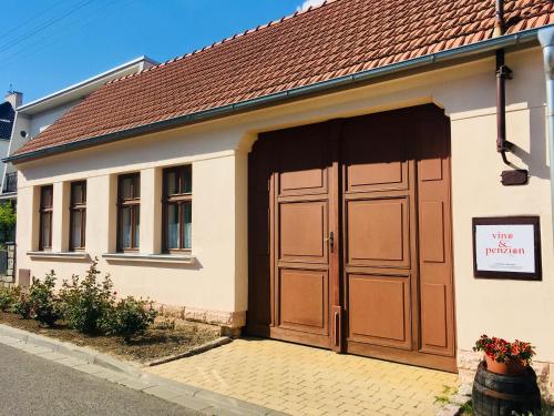 Vinařství Škarecký - Penzion u Staně