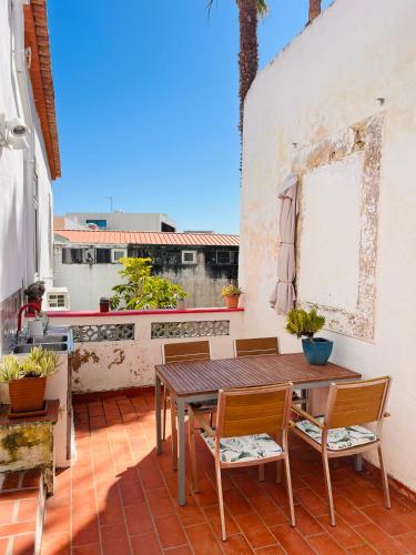 Faro Town House