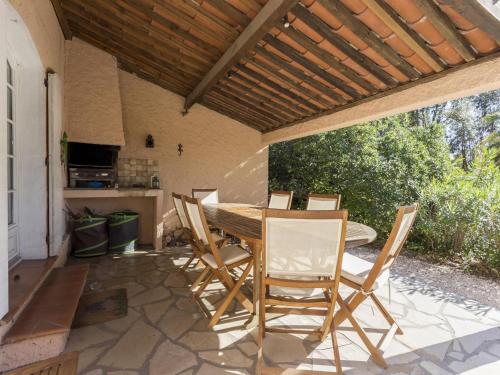 Frejus Villa with Private Pool & Beach