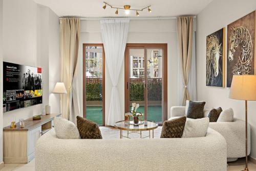 FIRST CLASS 2BR Urban Oasis Near the Park