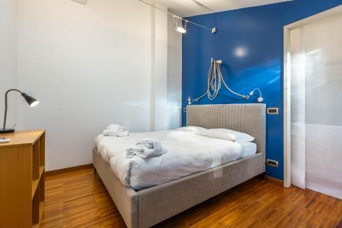 Spacious Penthouse with St Peter View