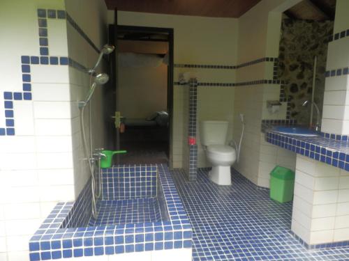 ห้องน้ำของ Ecolodge Seloliman