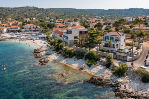 Luxury beachfront villa Sensation Ciovo with pool & jacuzzi