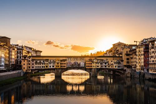 15 min Ponte Vecchio - Oltrarno Luxury Apartment