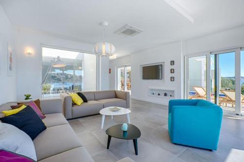 Luxury villa Rogoznica Sea Side with heated pool