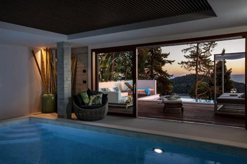 Luxury villa Elation Dubrovnik near Old Town with 2 pools