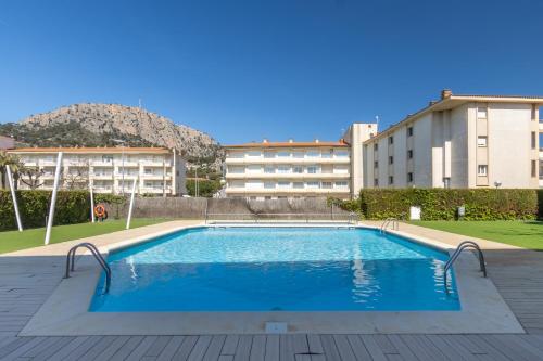 Estartit, mar, piscina y naturaleza