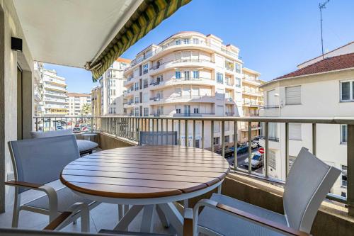 Renovated Prestige 3P Luxe apt Terrace & Parking