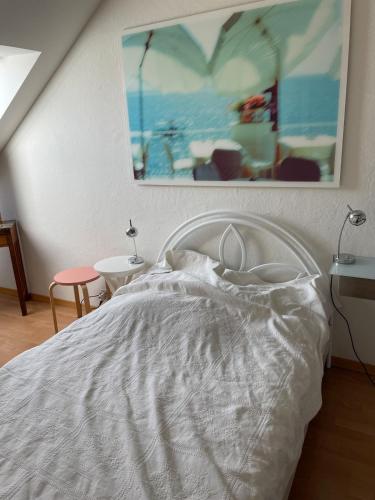 1-bed room Apartment in lively Kreis 4, fireplace