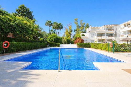 Modern 3 bedroom apartment in Puerto Banus