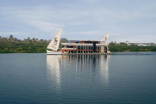 Mazaj Meroot Dahabiya