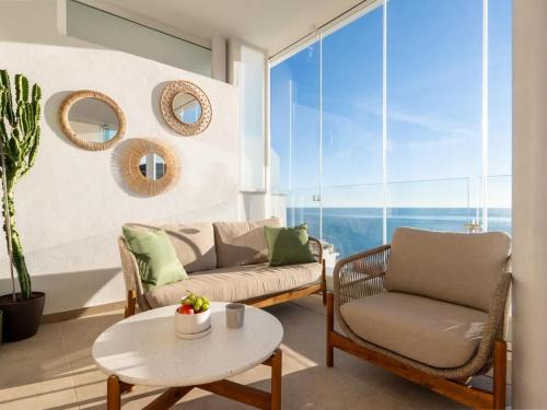 Blue Horizon Bayview