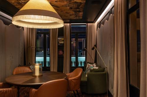Hotel Montera Madrid, Curio Collection By Hilton photo 30