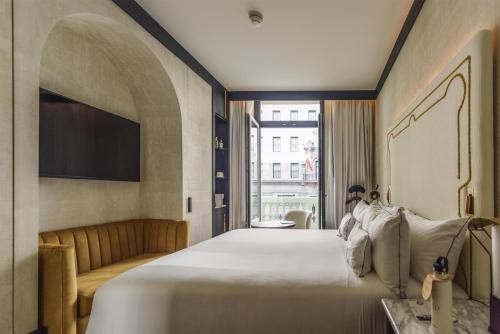 Hotel Montera Madrid, Curio Collection By Hilton photo 53