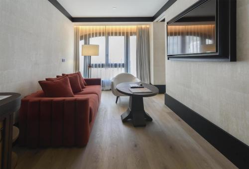 Hotel Montera Madrid, Curio Collection By Hilton photo 58