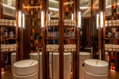 Hotel Montera Madrid, Curio Collection By Hilton photo 111