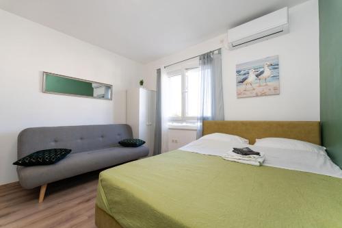 Studio and 2 rooms Zadar City Walls