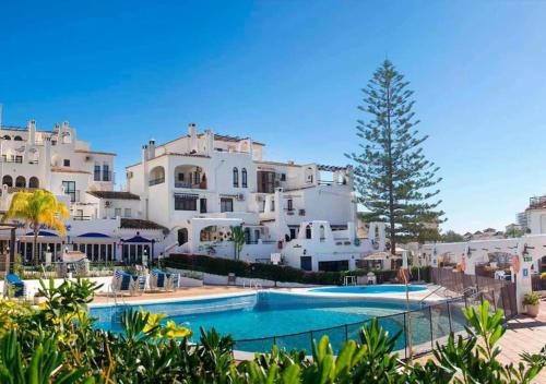 Elegant 2-bedroom apartment with beautiful views