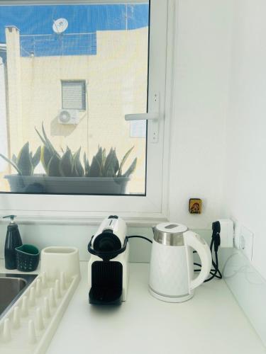 Sunny Rooftop Studio- Lycabettus view- near metro