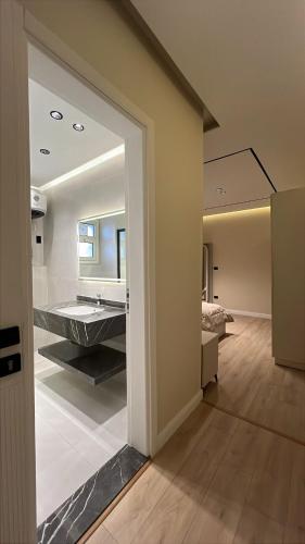 Modern Luxury Apartment in Wesal