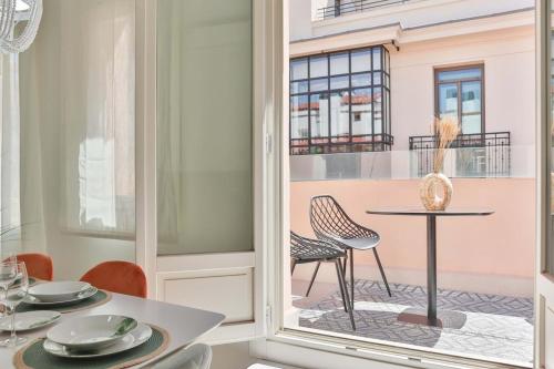 Deluxe Penthouse Downtown Madrid
