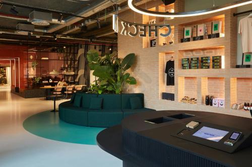 The Social Hub Barcelona Poblenou photo 36