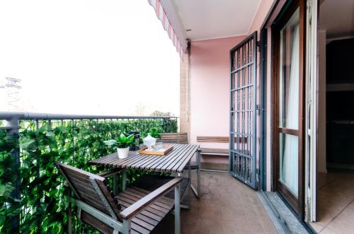 VivimiHome-Norico 2 Bedrooms 1 Bathroom with Balcony