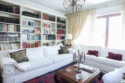 Chalandri 3 Bd Beautiful Classical Residence