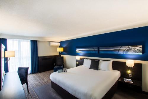 Crowne Plaza Birmingham City by IHG photo 110