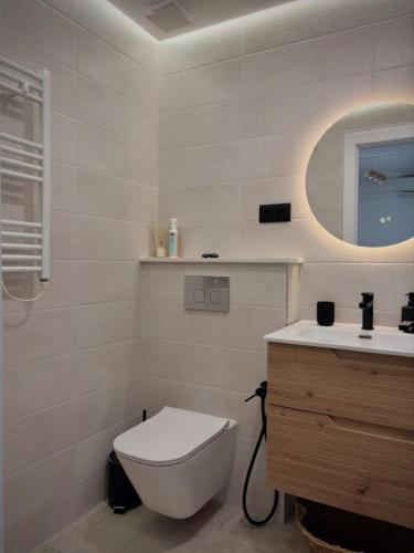 Serenity Oasis Apartment photo 12
